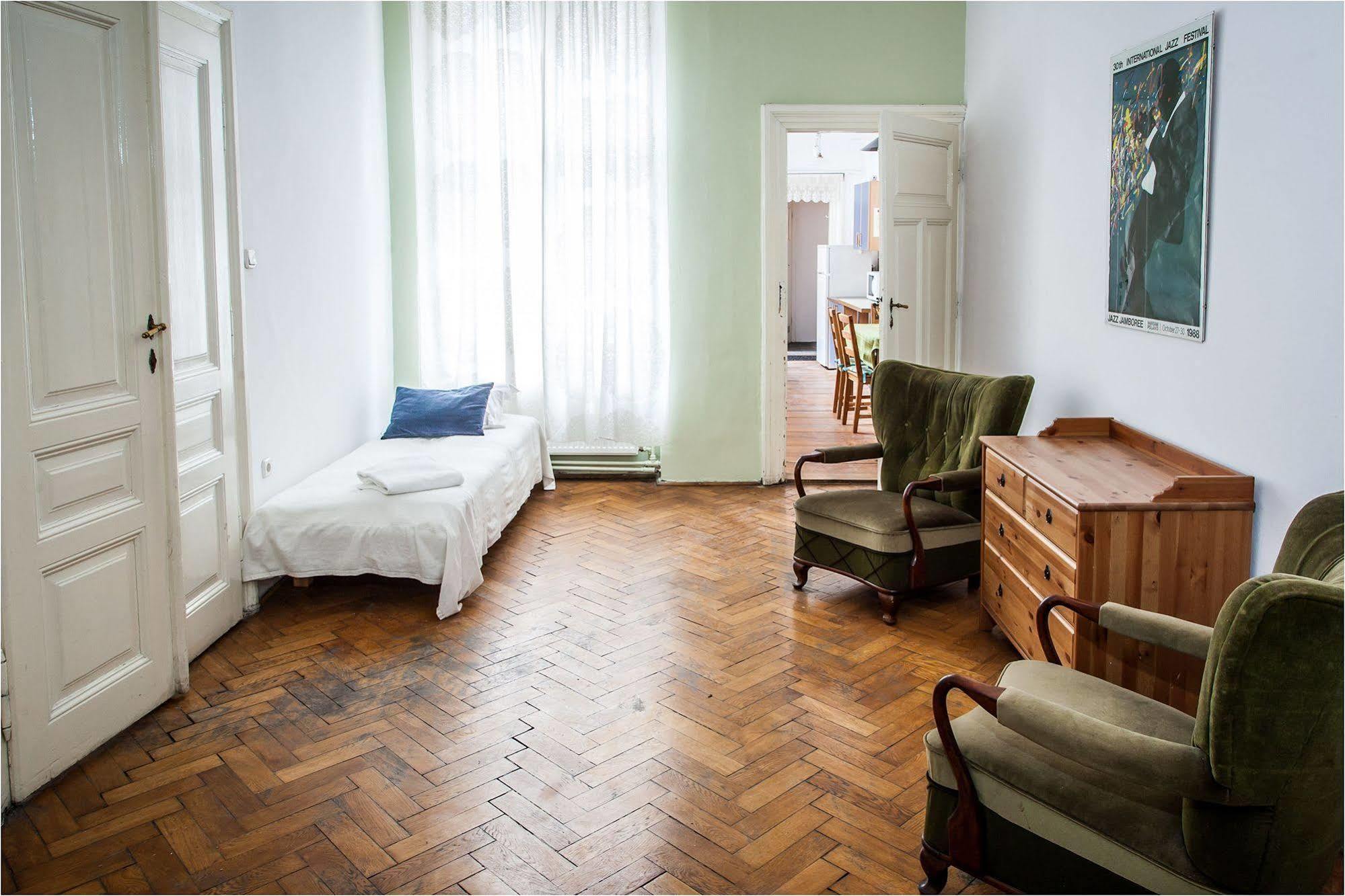 Apartamenty Muzyczny Krakow Ngoại thất bức ảnh