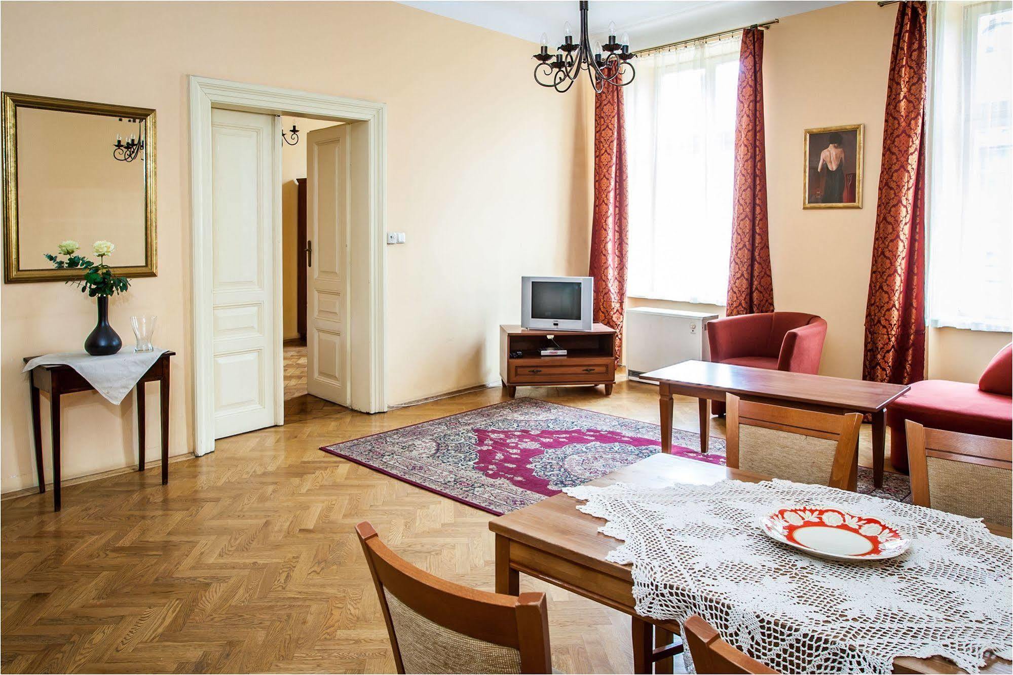 Apartamenty Muzyczny Krakow Ngoại thất bức ảnh